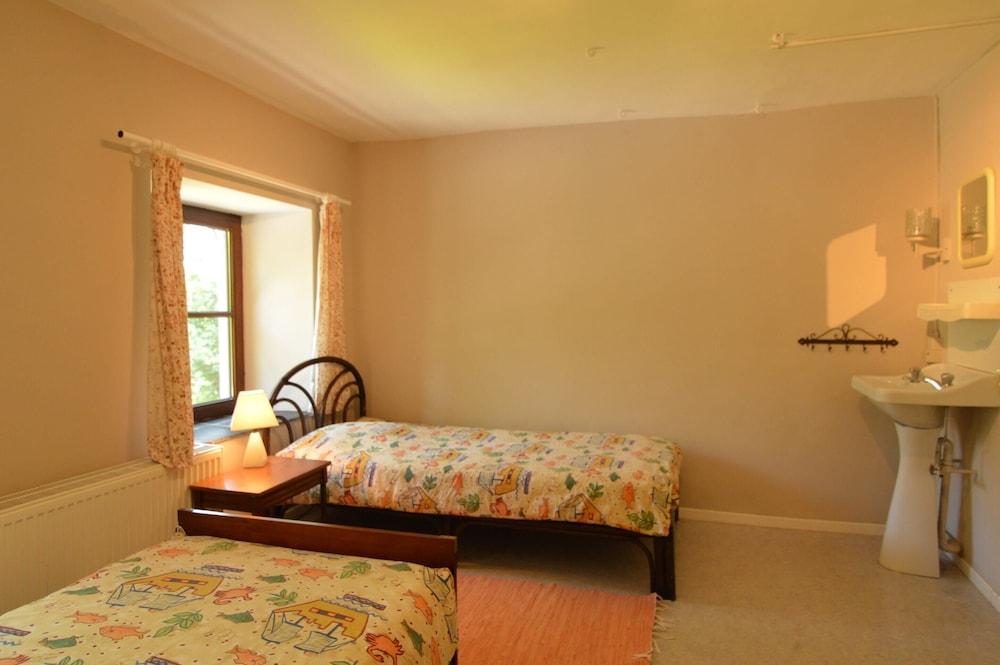 Peaceful Retreat in Ferrieres