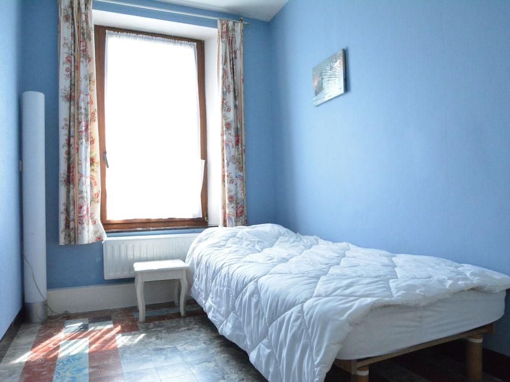 Spacious Retreat, Daverdisse