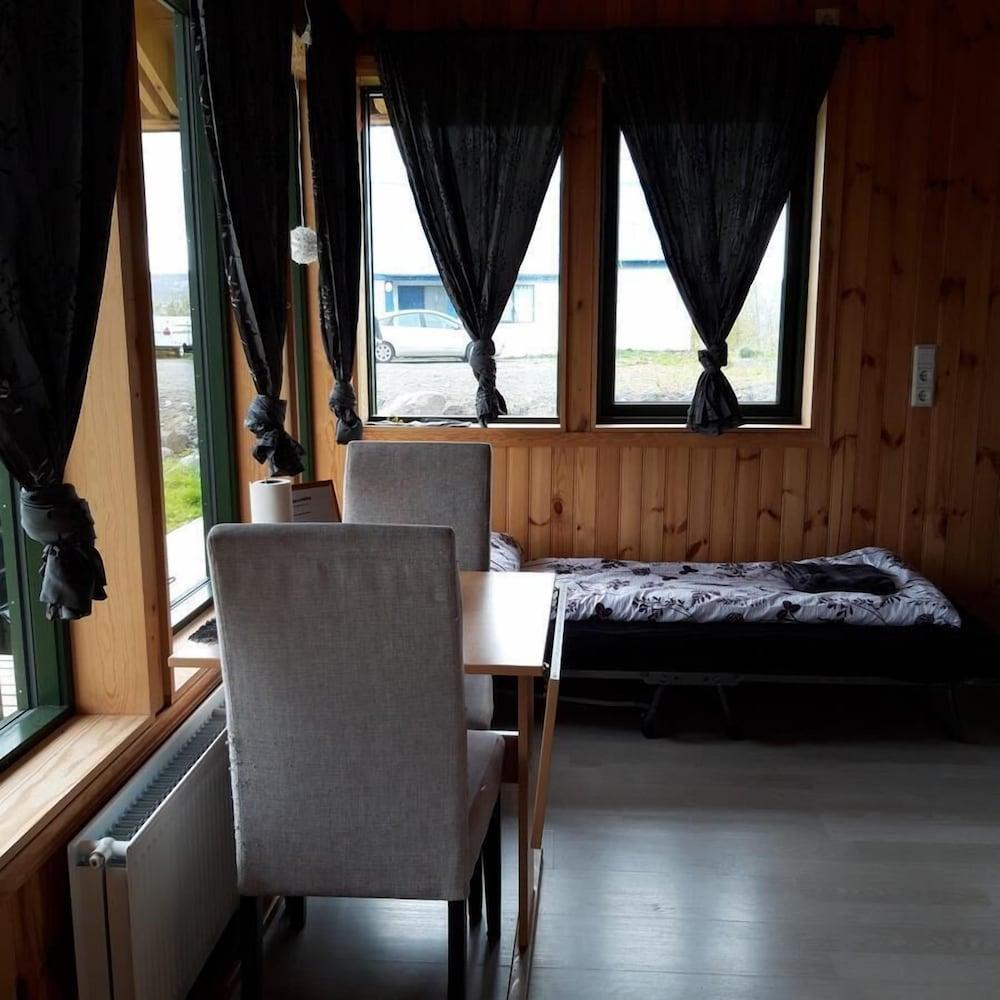 Miðhvammur Farm Stay