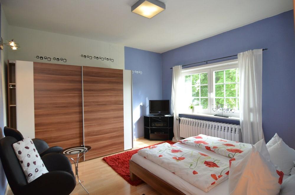 Charming Forest Escape for Two