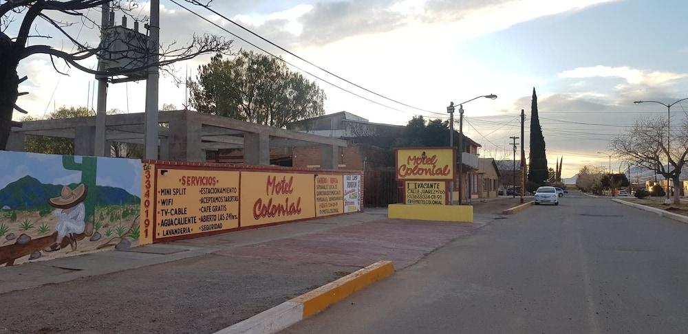 Motel Colonial
