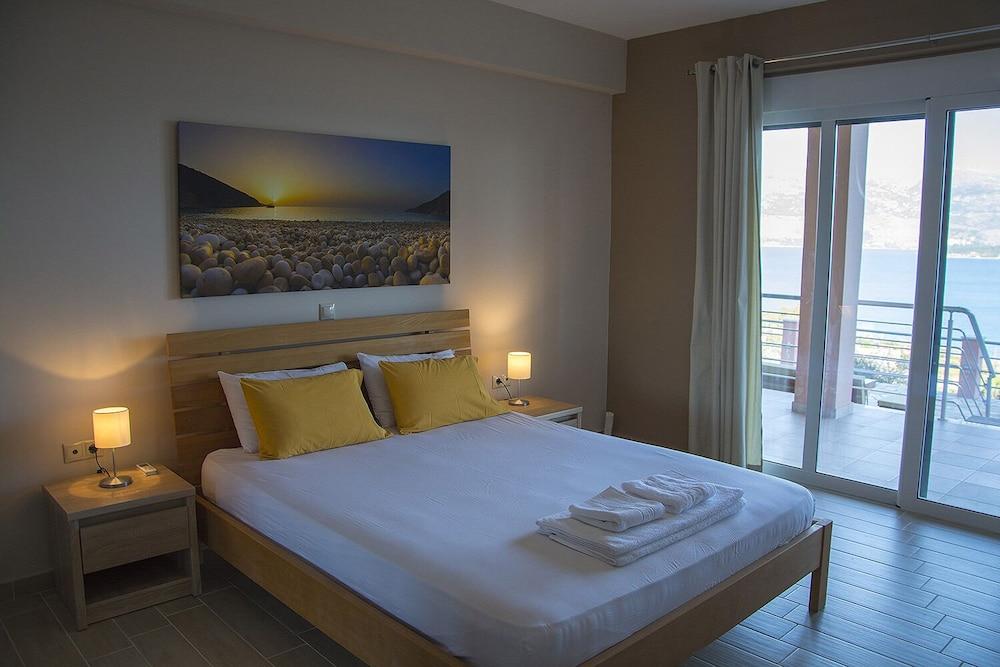 Loggos view apartments