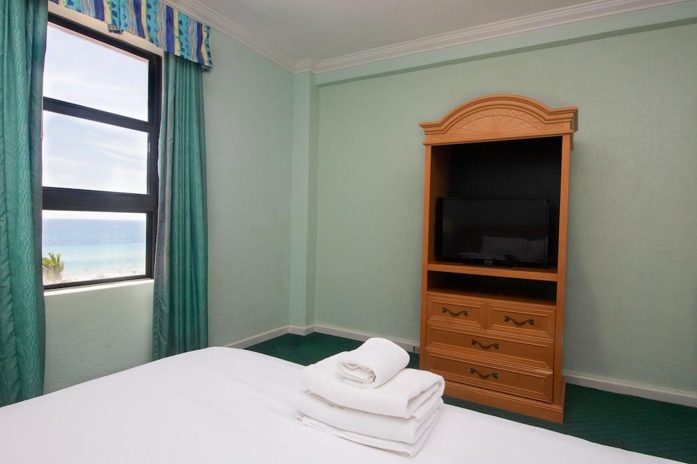 623 Ocean View Hollywood Beach