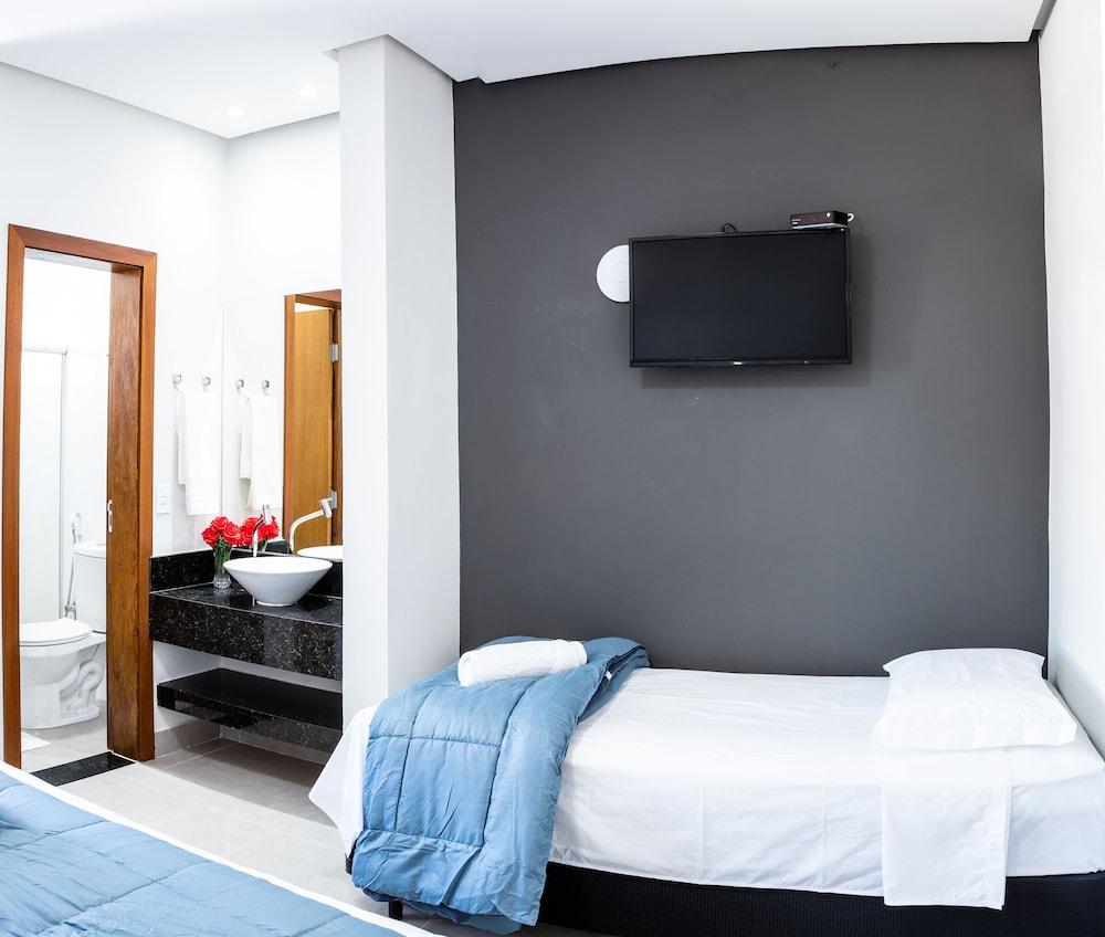 Escarpas Eco Village