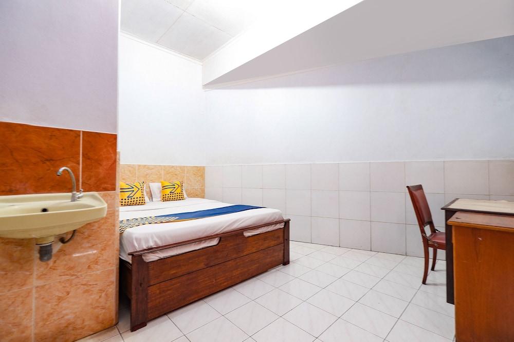 Hotel O Sartika Inn Pati