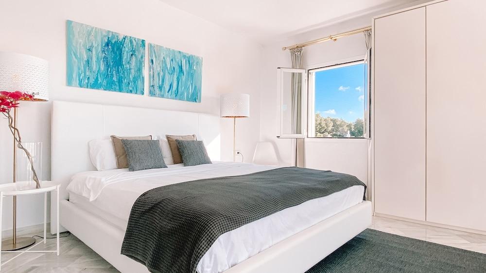 Villa The White Pearl