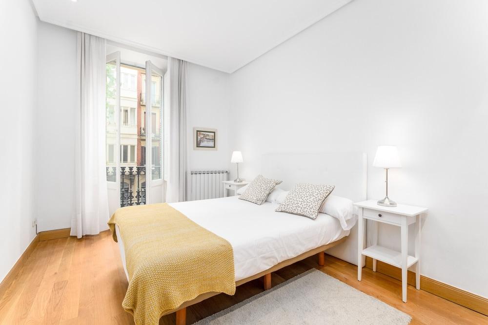 Always Easy | Urbieta