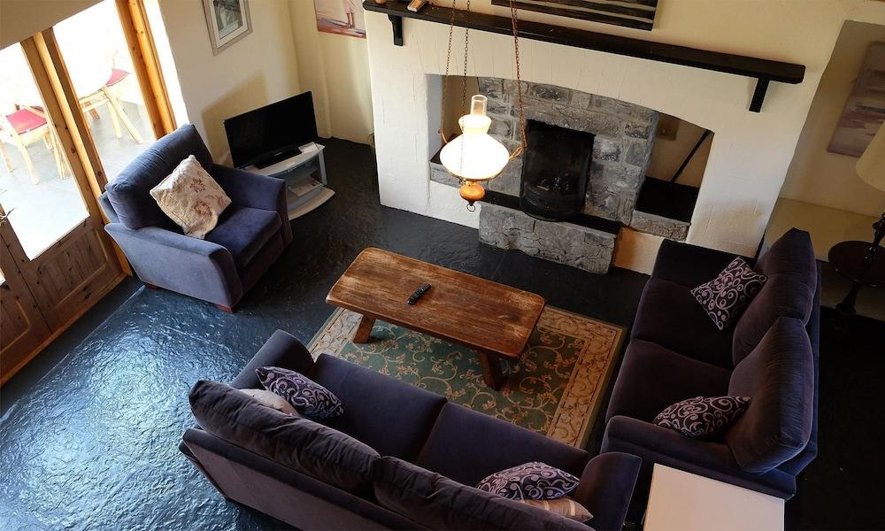 Ballyvaughan Cottage No 6