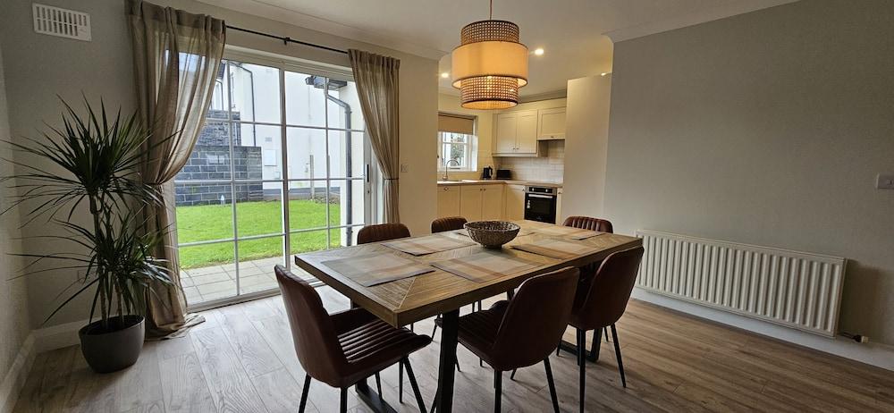 Bunratty Town House No 8