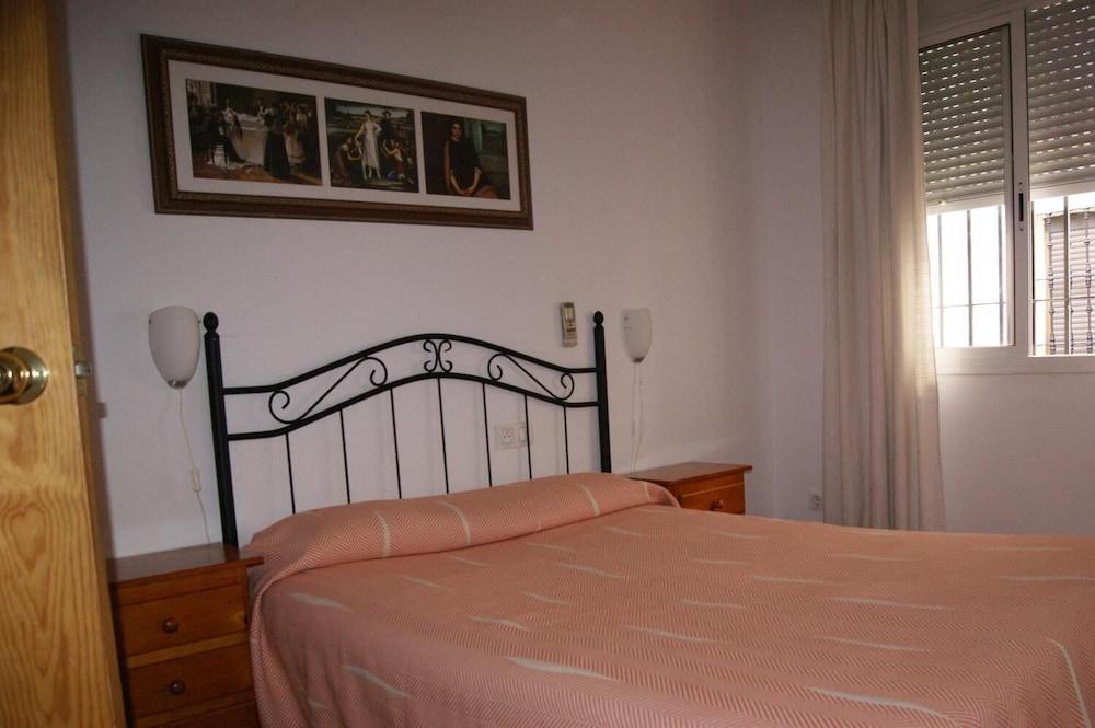 Hostal Alcazar I