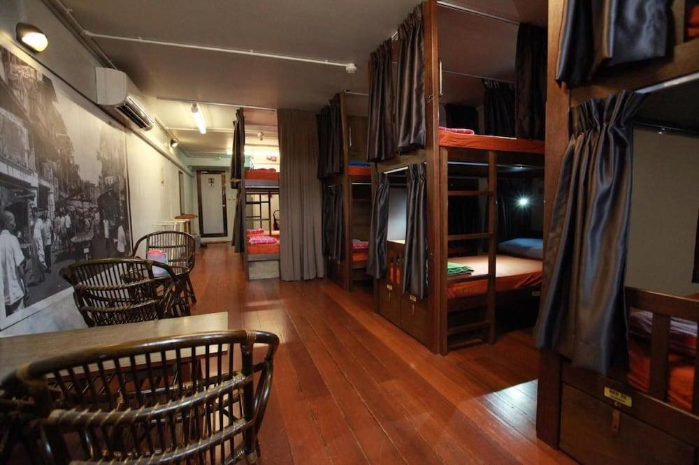 K Space Inn 569 - Hostel