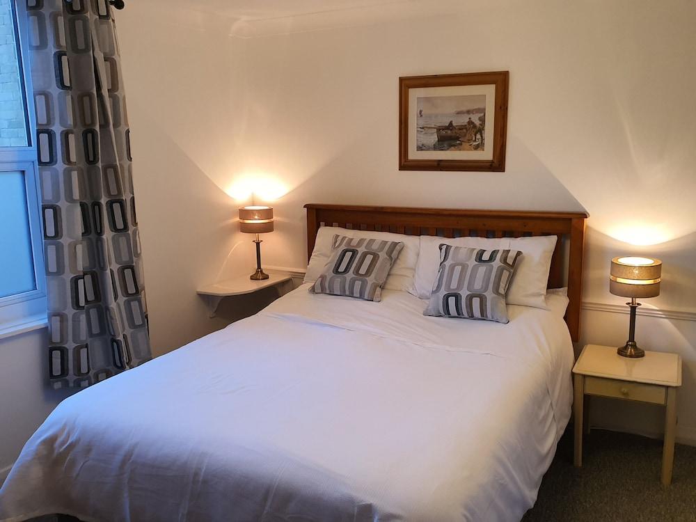 Summerhill Apartments