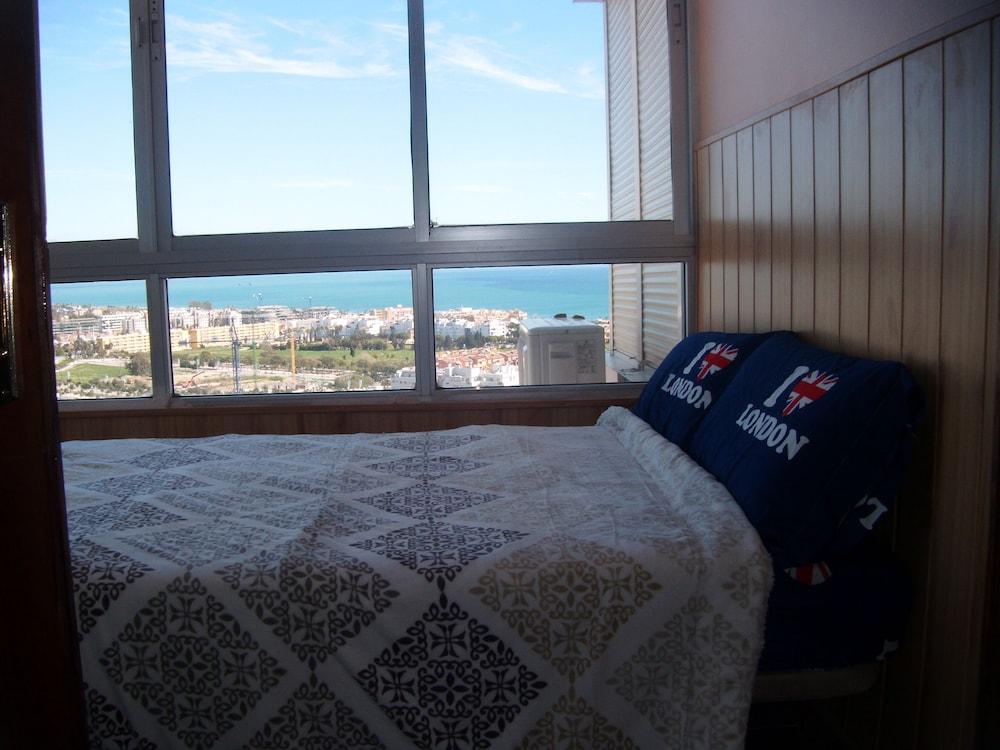 Studio Low Cost La Torre 12