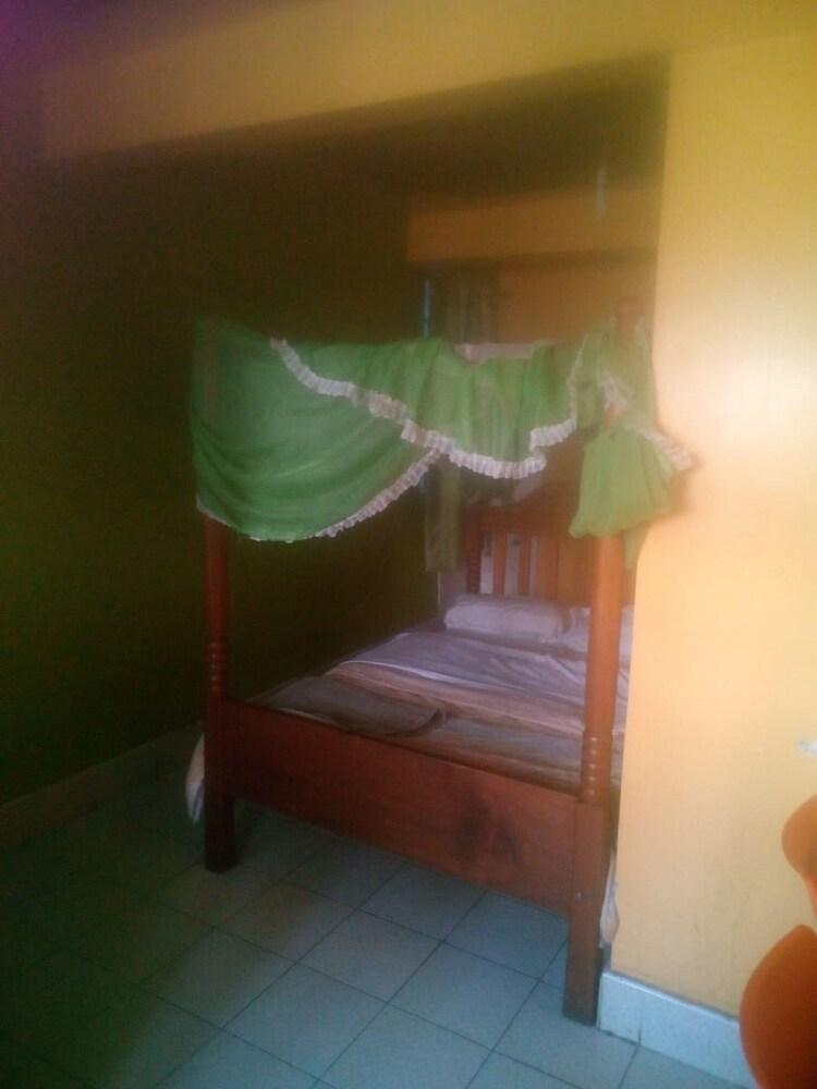 Tripple Arrow Guest House