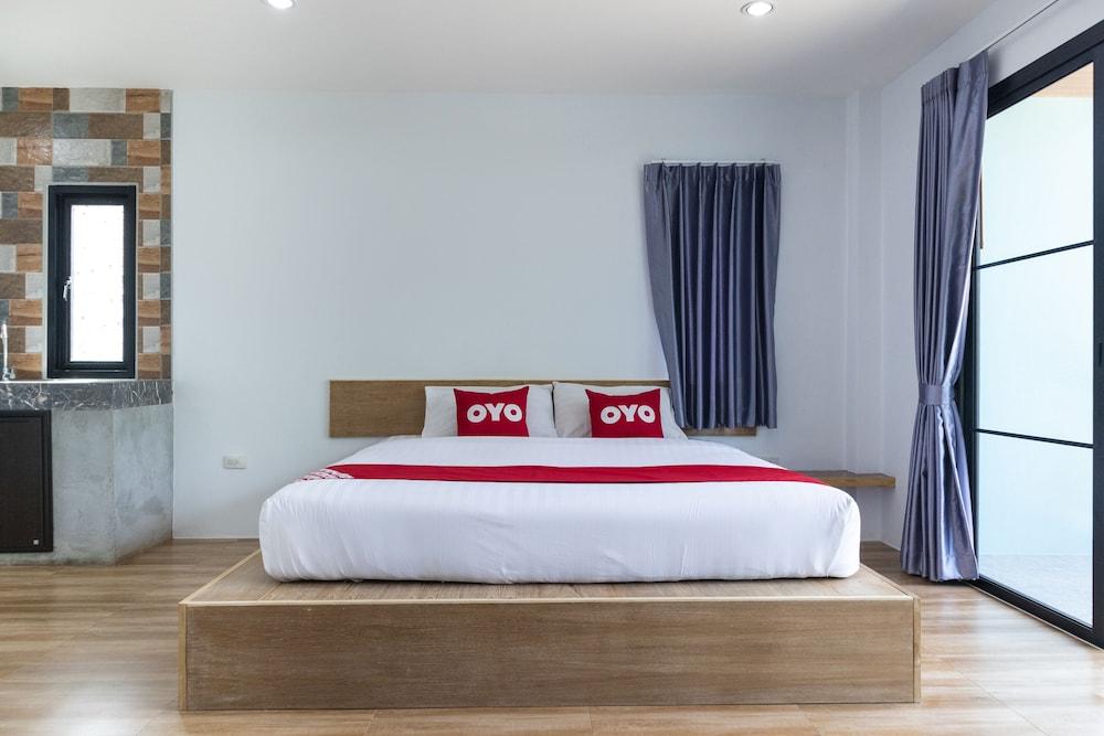 OYO 744 @Home Kamala Hills