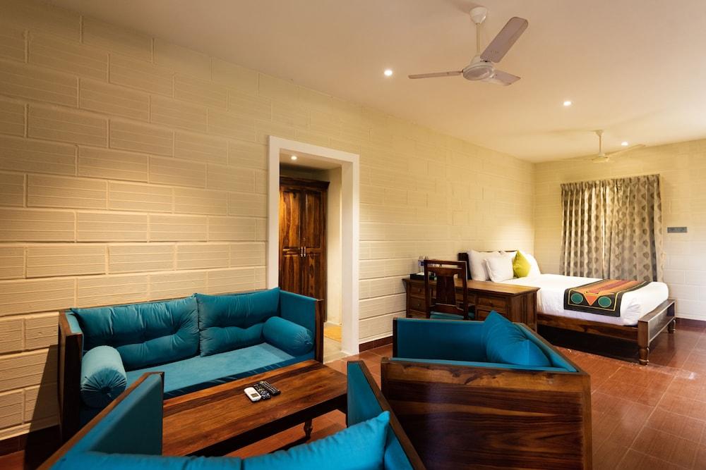 Ibex River Resort , Pollachi