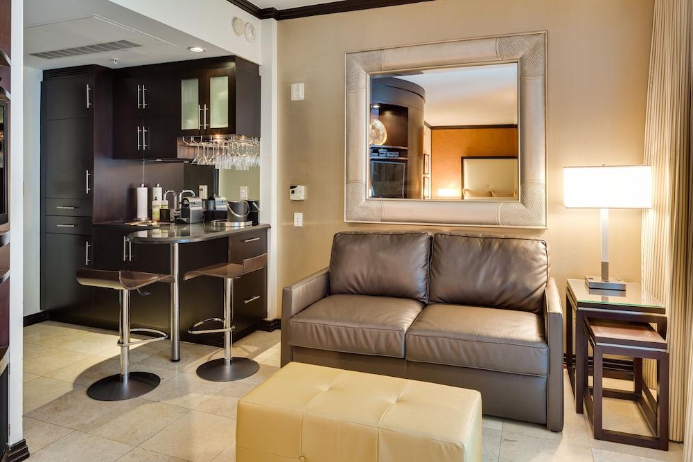 SBV Luxury Ocean Hotel Suites