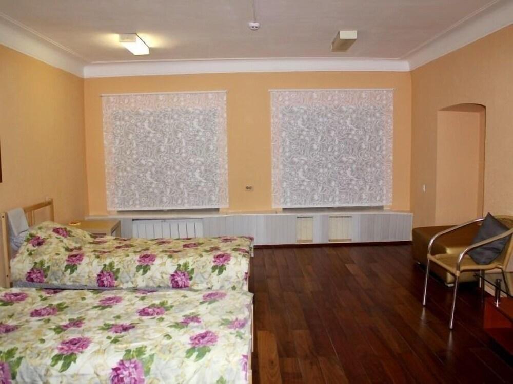 Gostyny Dvor na Polyanke - Hostel