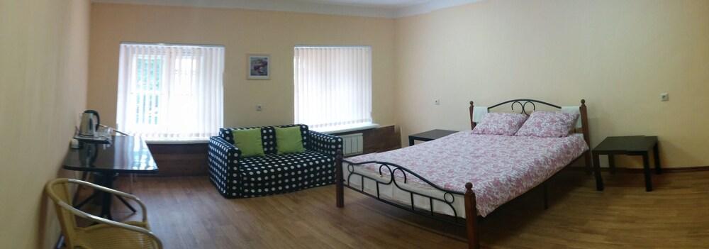 Gostyny Dvor na Polyanke - Hostel