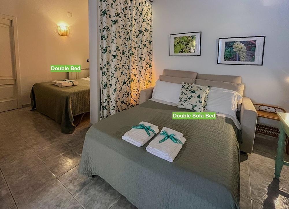 Picabon Apartment with AC and Balcony