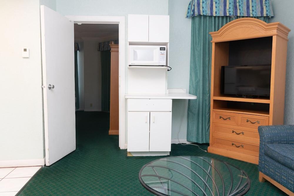 657 Apartment Hollywood Beach