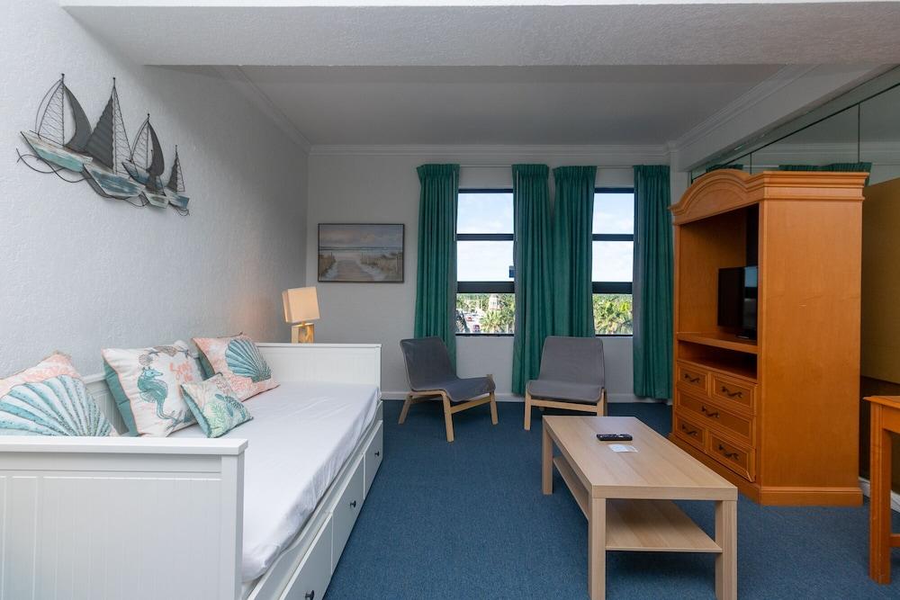 660 Ocean View Hollywood