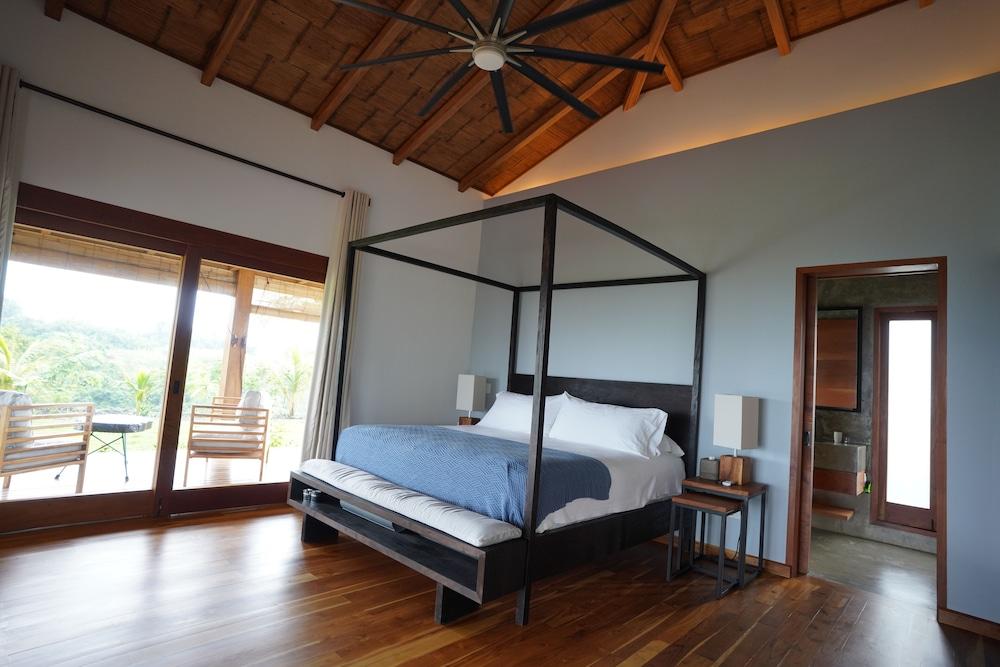 Hermosa-Hills Luxury Villas