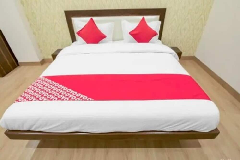 Gulabi Bagh Resort (A unit of Sarvmangla Garden)