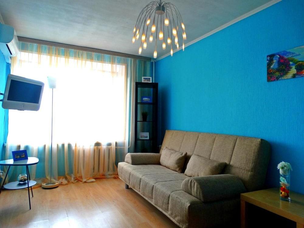 Inndays on Krasnoarmeiskiy 16