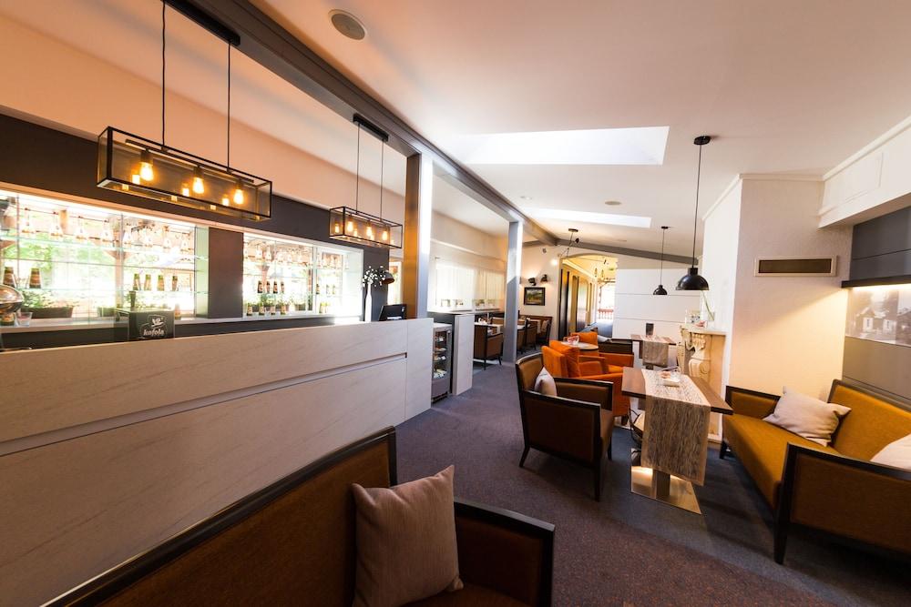 Kupele Cerveny Klastor Smerdzonka