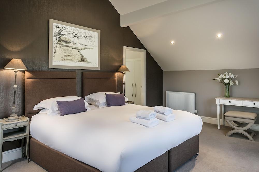 The Penthouse @ Carus Green