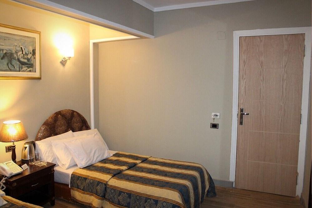 New Garden Palace Hotel