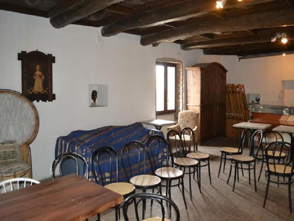 Room-castello dei Diamanti