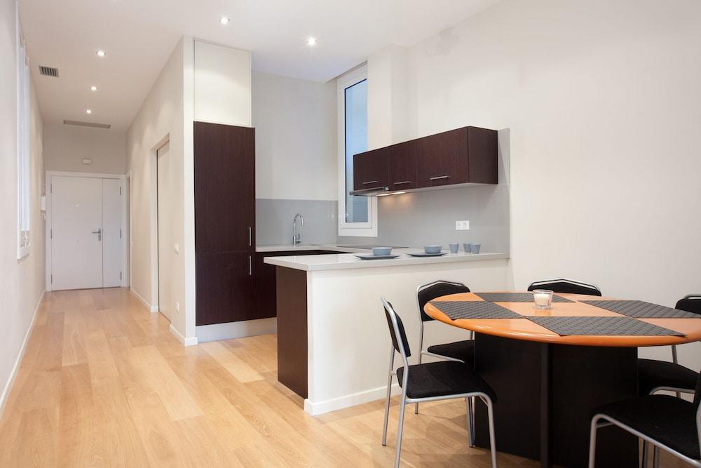 Spacious and Modern Apartment