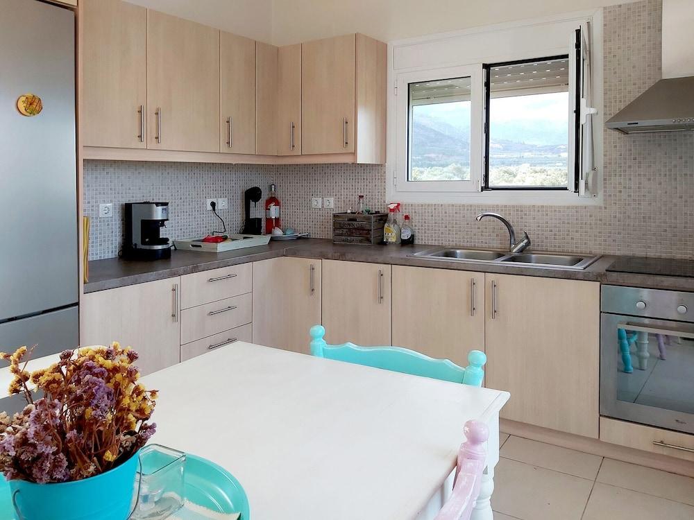 Villa Armonia, Everything Is In Harmony