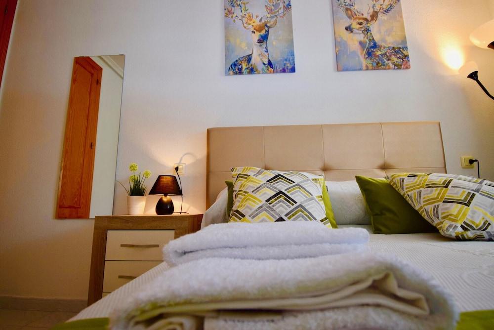 039 All Year Sun & Pool / AC - Wifi