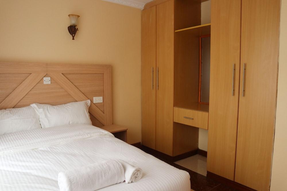 Acacia Luxurious Apartments