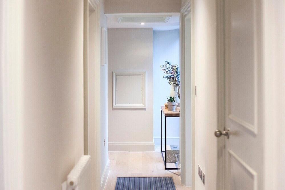 Stylish Wood Street Apartment