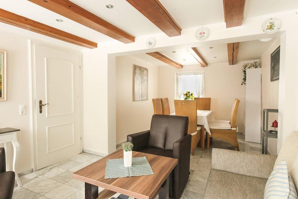 Das Sonnenblumenhaus