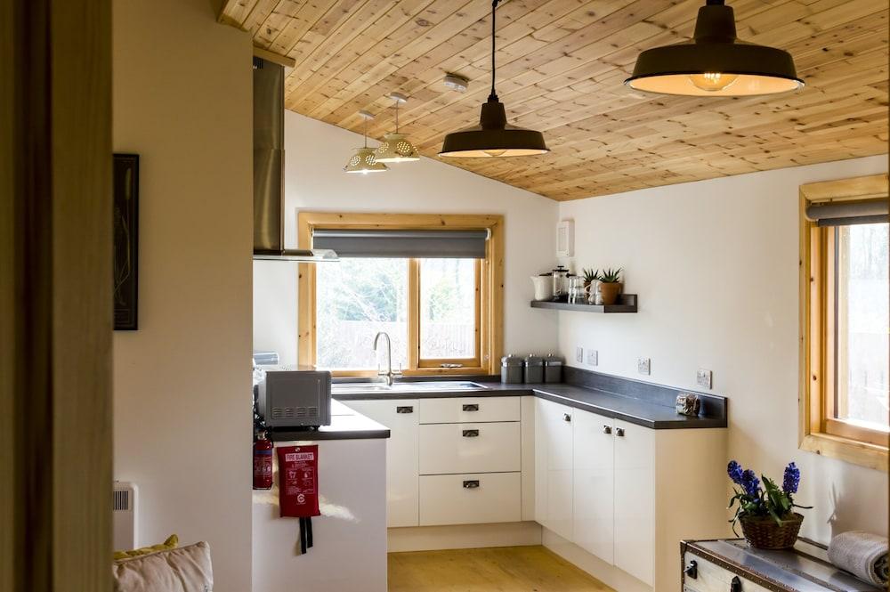 Laurel Lodge - Log Cabin - St Florence