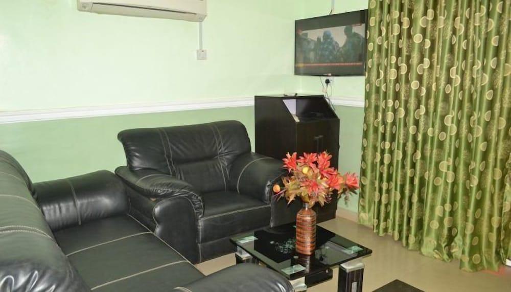 Prosperous Royal Hotel and Resort