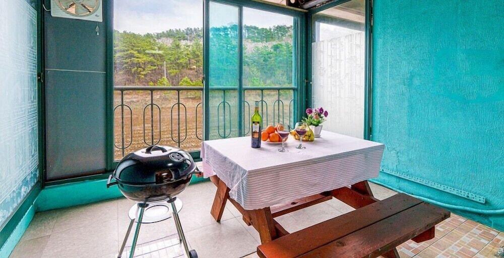 Windmill and light house pension