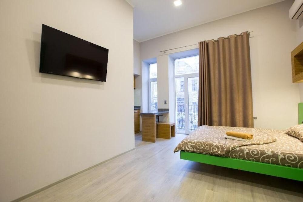 Pushkinskaya Apartments