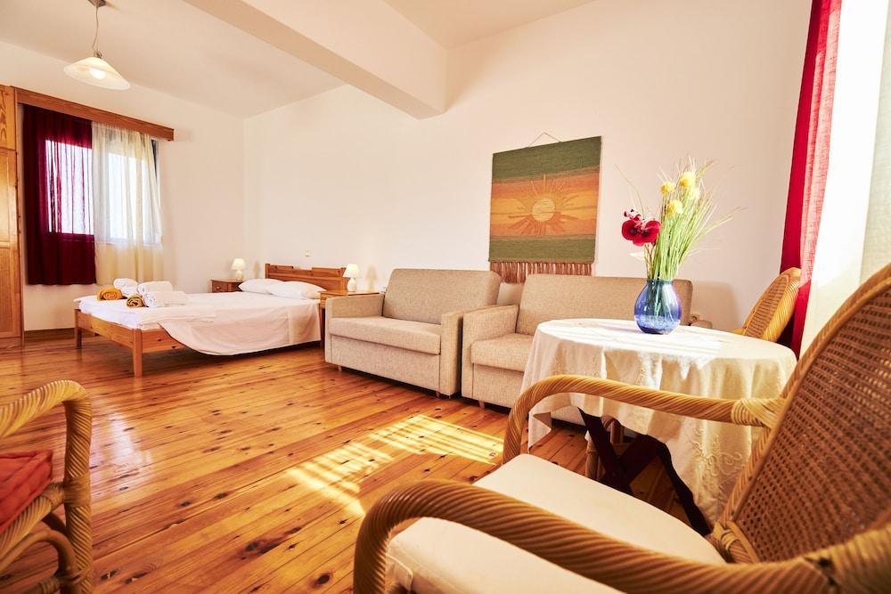 Nerida Beachfront Villas