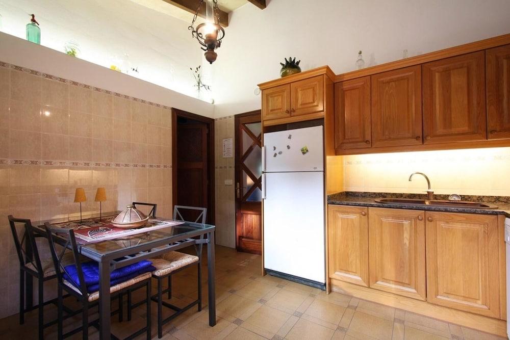 Villa - 3 Bedrooms with Pool and WiFi - 103221