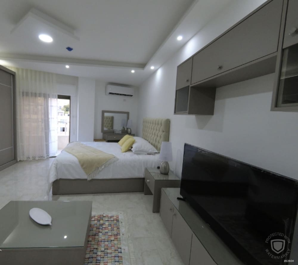 Amazing one Bedroom Apartment in Amman,elwebdah 8