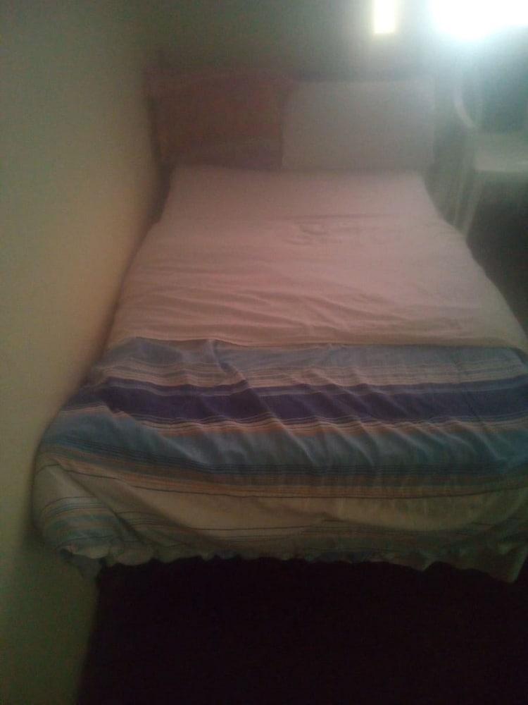 Damuku Guest House Eldoret