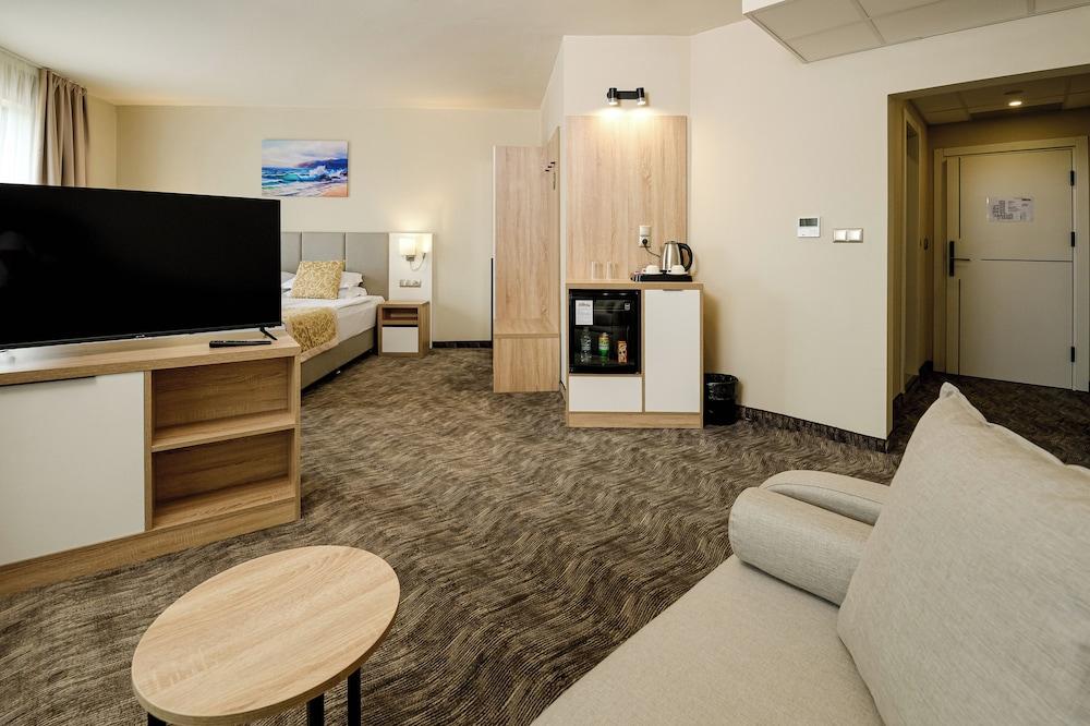 Hotel Laguna Park Sunrise