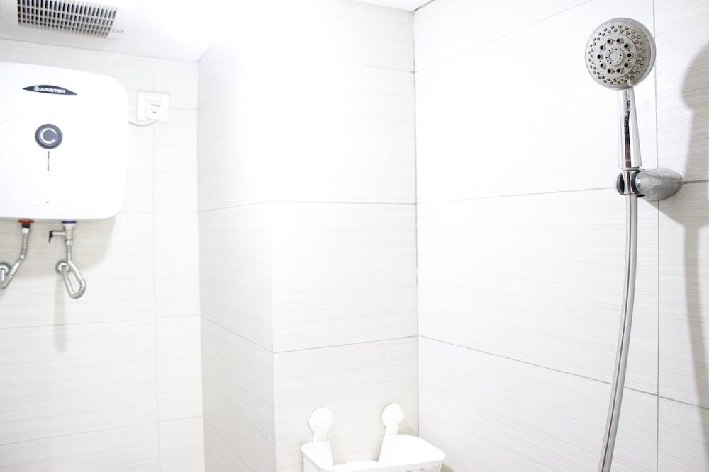 Scenic & Trendy Studio Apartment at Gateway Pasteur