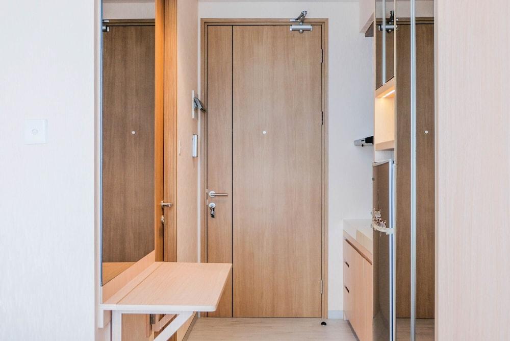 Elegant Studio Apartment at Tree Park City